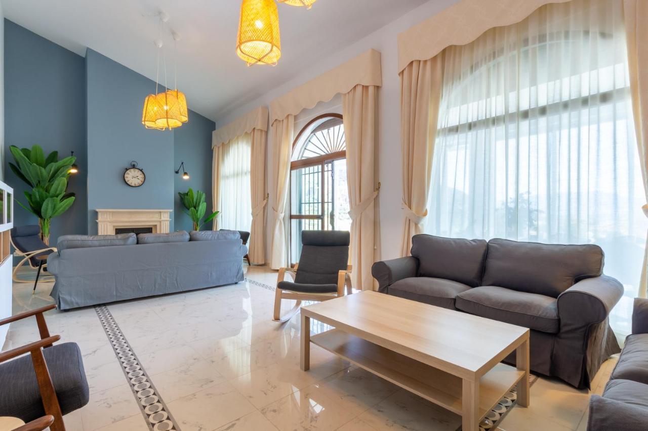 Finca Puerto Ermita - Cerca Malaga 20Km - Pizarra Luaran gambar