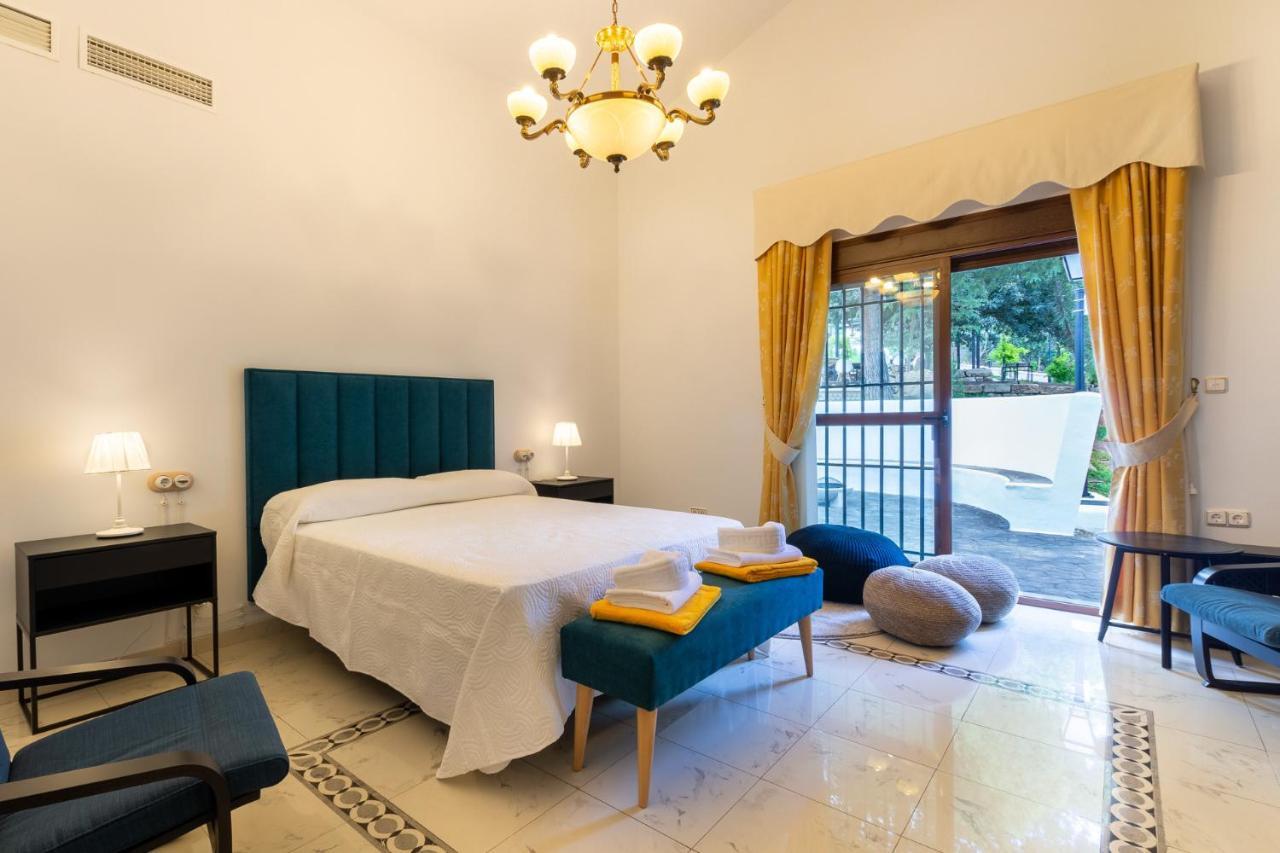 Finca Puerto Ermita - Cerca Malaga 20Km - Pizarra Luaran gambar